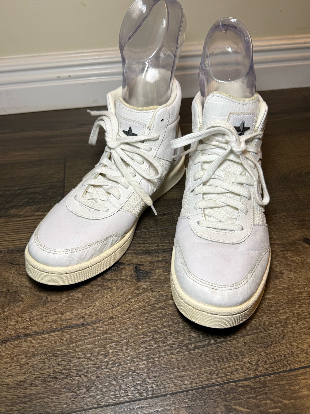 Converse White Pro Leather Sport High Top Lace Sneakers Size Men 8.5, Women 10